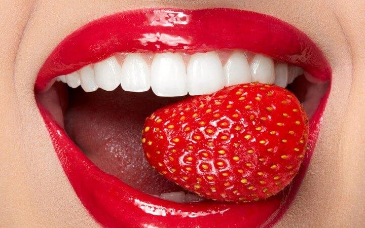 DIY Teeth Whitening with Strawberries