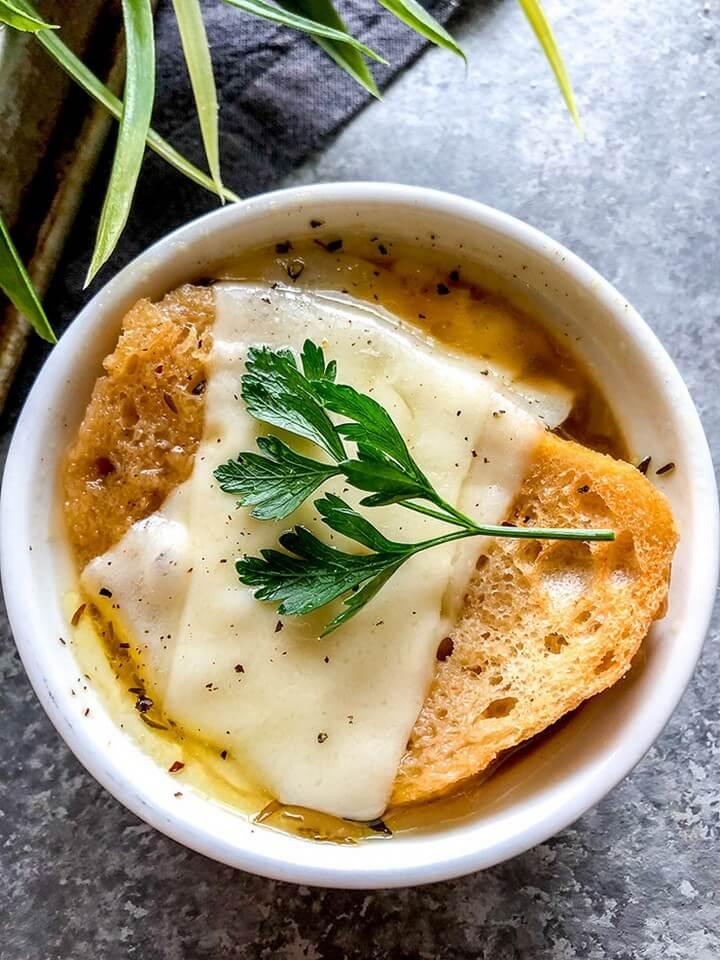Easy Instant Pot French Onion Soup