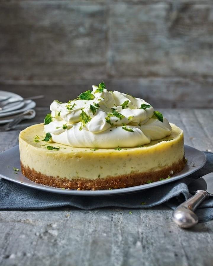 Perfect American Classic Key Lime Pie
