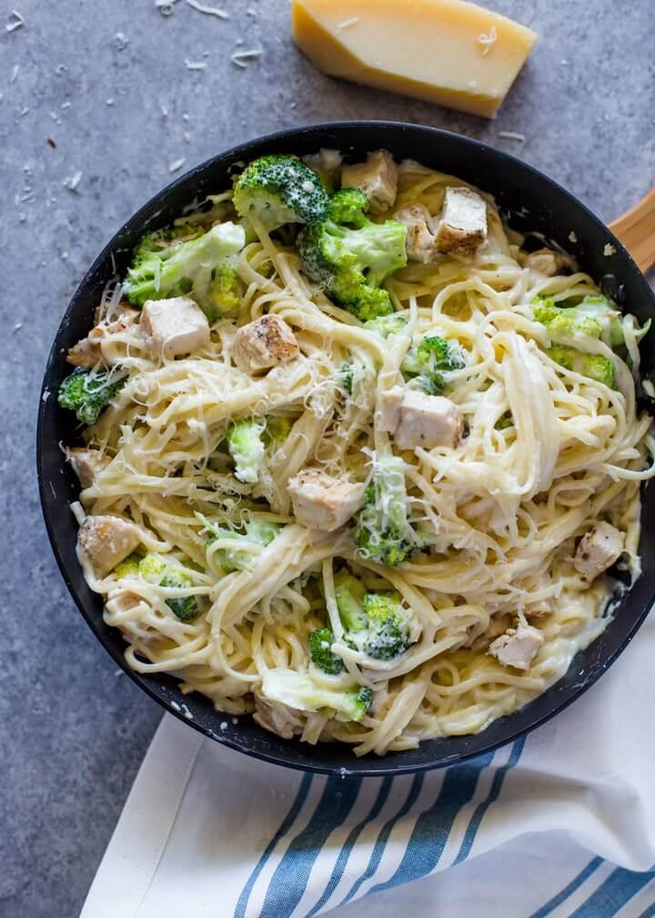 Skinny Chicken Broccoli Alfredo