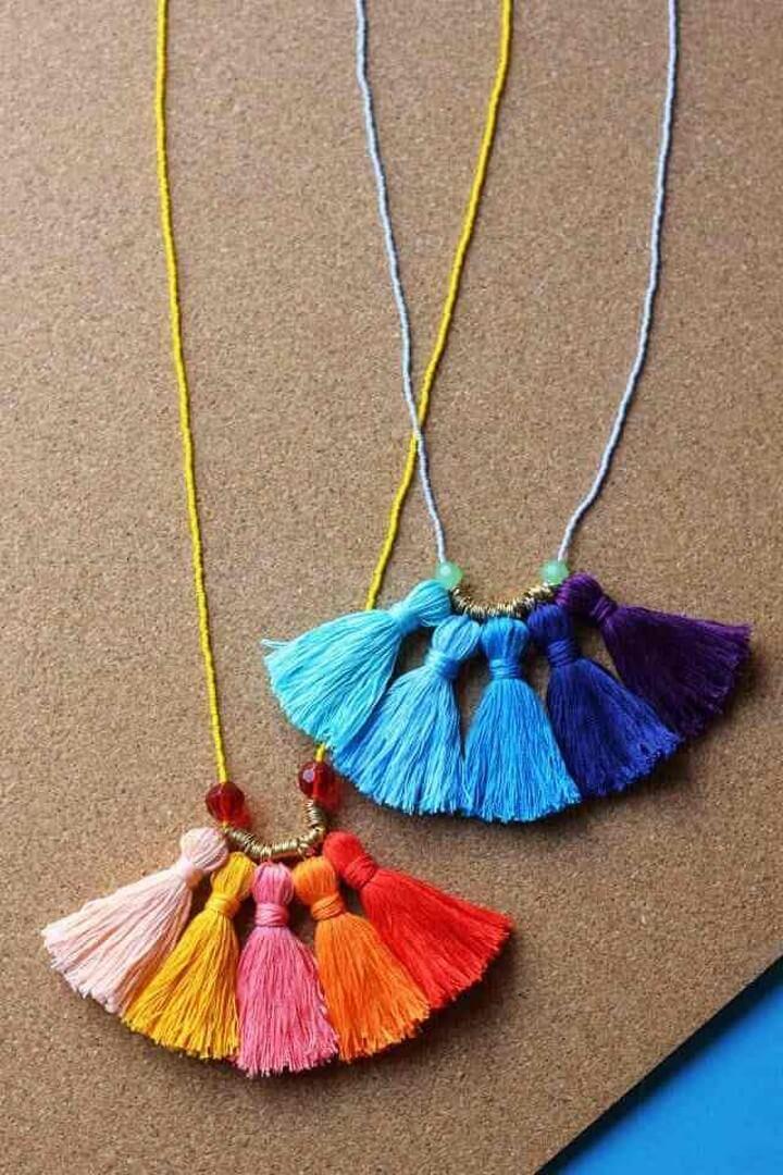 DIY Tassel Necklace, diy birthday gifts for tween girl, diy gifts, diy gifts for girlfriend, diy birthday gift ideas for teenage girl, creative homemade gifts, handmade birthday gifts, handmade gift ideas for friends, crafty gifts for girls, beautiful diy gifts, easy diy gifts for friends, diy gift ideas for best friend, quick diy gifts, diy gift ideas for boyfriend, diy gift ideas for girlfriend, diy gifts for men, classy diy gifts, diytomake.com