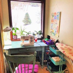 8 Tips and Tricks on How to Organize Your Sewing Room