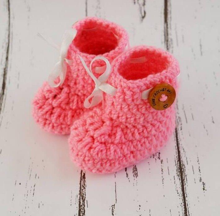 5 Crochet Baby Booties Free Pattern - DIY to Make