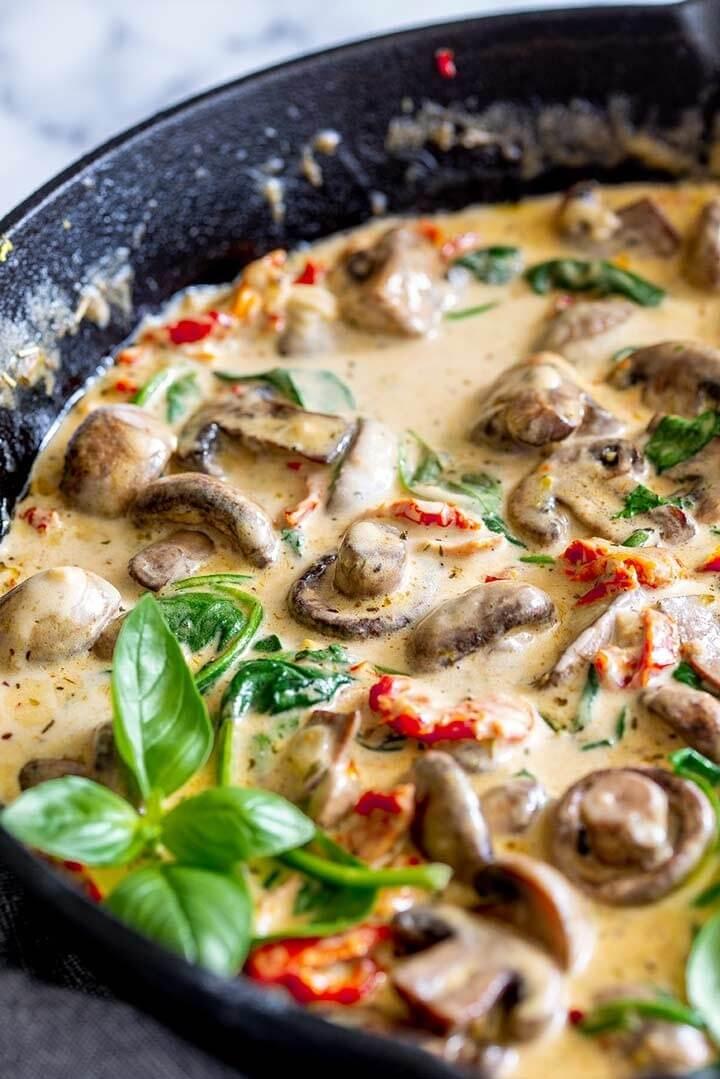 Creamy Tuscan Mushrooms with Spinach