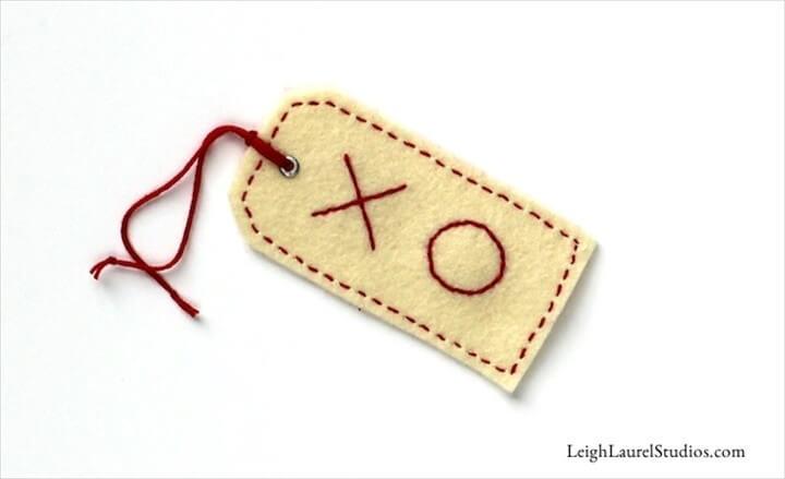 How to Make Embroidered Felt Gift Tags
