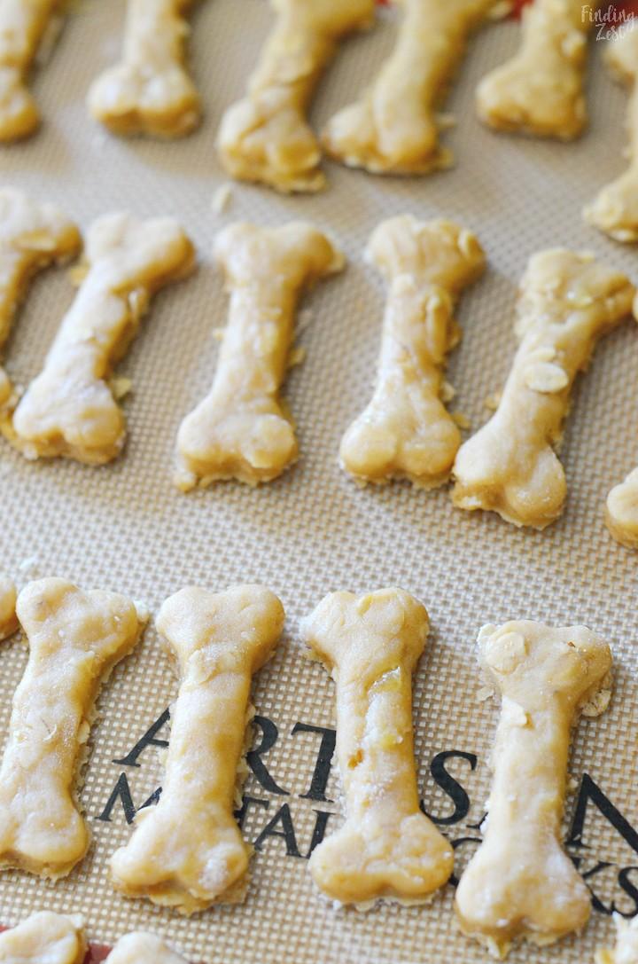 Peanut Butter and Banana Dog Biscuit Recipe