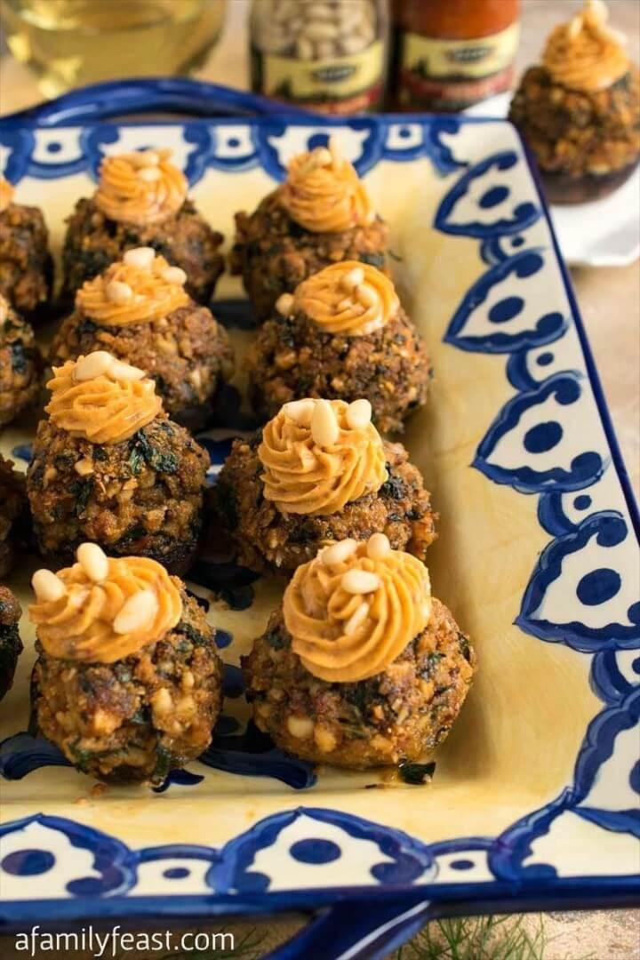 Simple Tuscan Stuffed Mushrooms