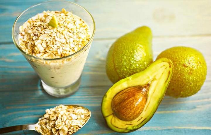 Avocado And Oatmeal Face Mask