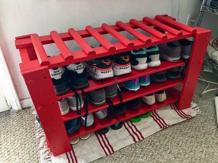 DIY Amazing Shoe Rack