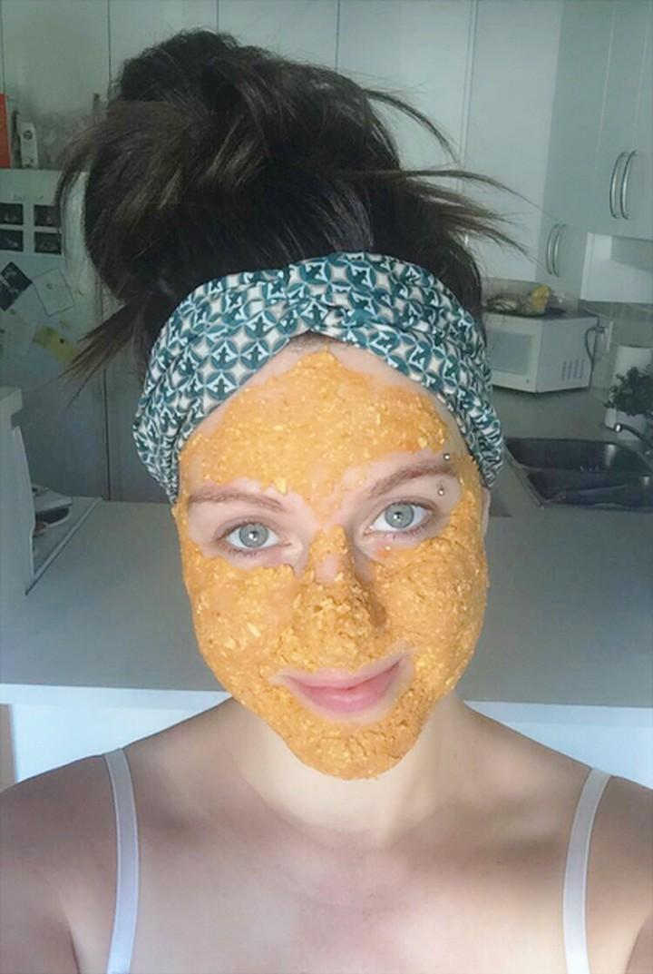 DIY Pumpkin Oatmeal Face Mask