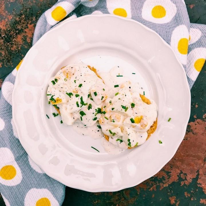 Keto Biscuits and Creamy Egg Gravy
