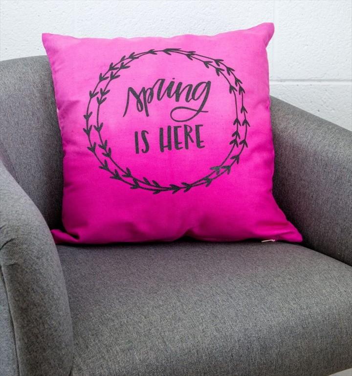 DIY Dip Dyed Cricut Pillow