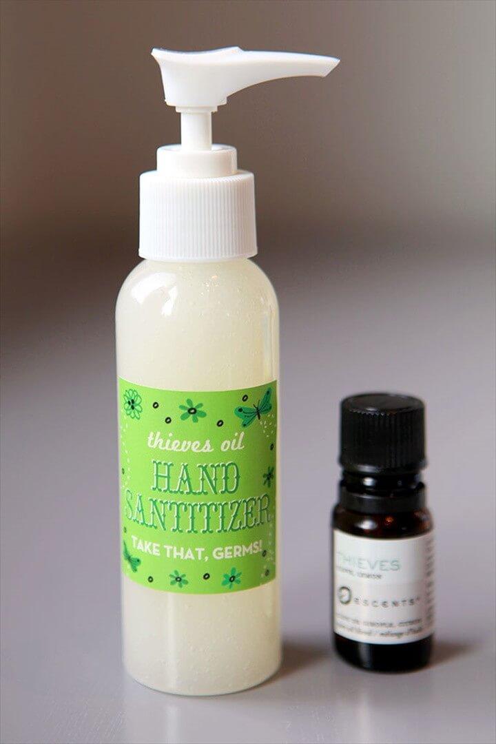Homemade Hand Sanitizer with Thieves Oil