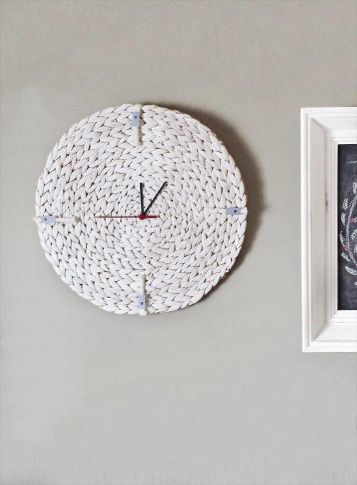 How To Turn A Placemat To A Minimalist Wall Clock