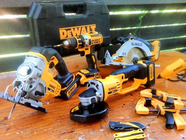 8 Must Have Power Tools For DIY Projects