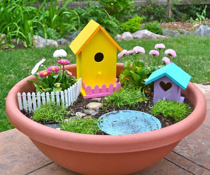 Cheerful DIY Fairy Garden For Kids to Make