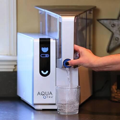 Why Everyone Needs a Countertop RO Water Filter