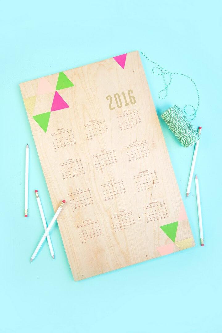 DIY Hand Stamped Wooden Calendar