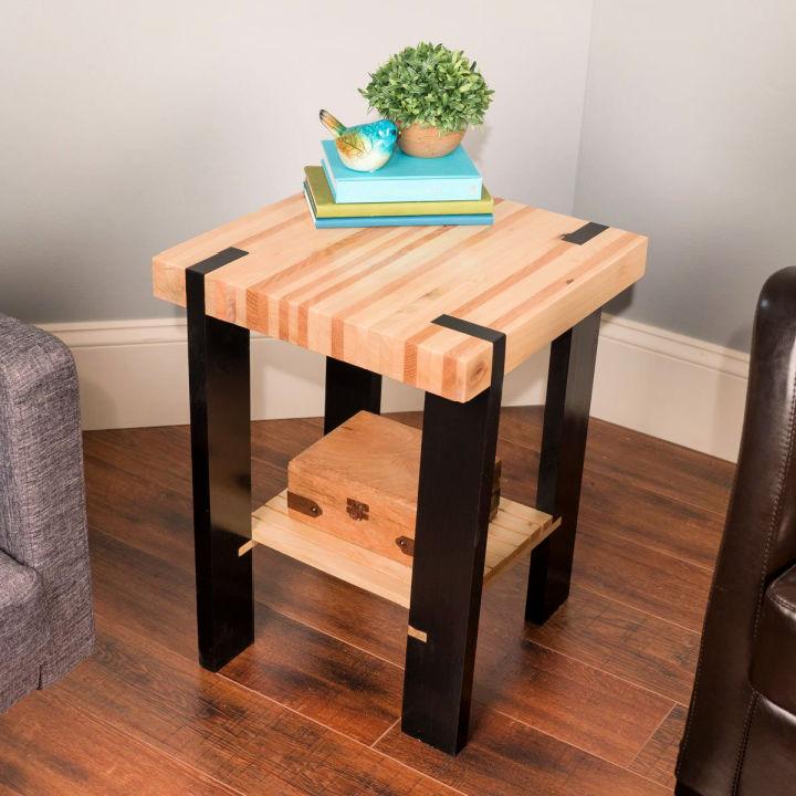 Build a Pallet Side Table