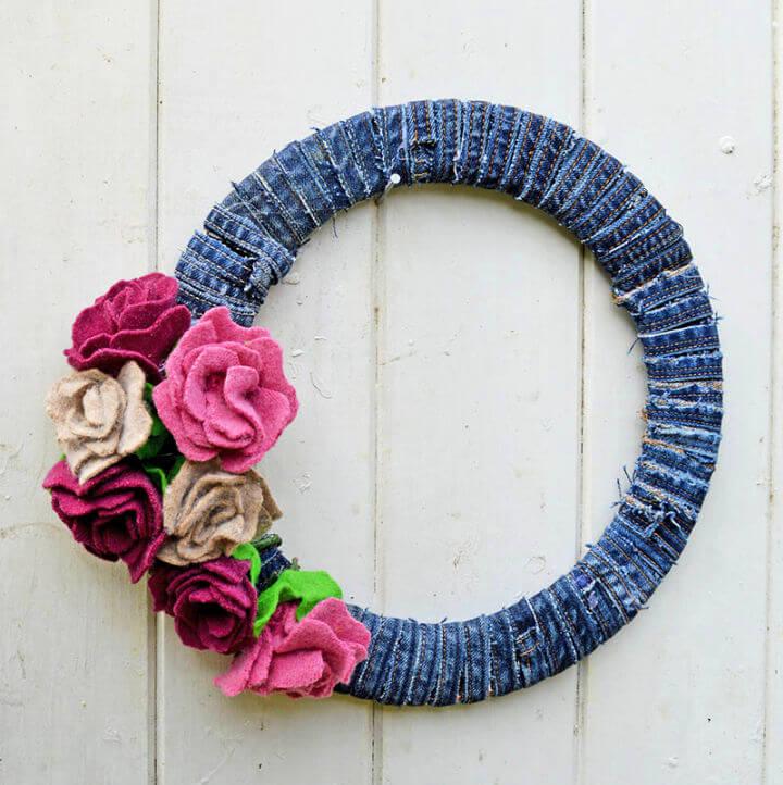 How To Make A Denim Wreath With Felt Roses