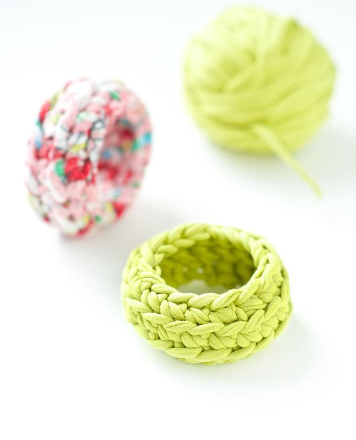 How to Crochet Bangle