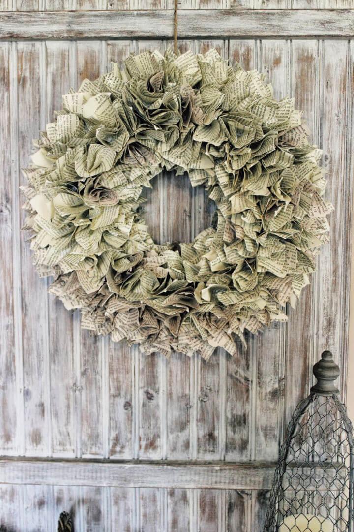 How to Make Paper Wreath