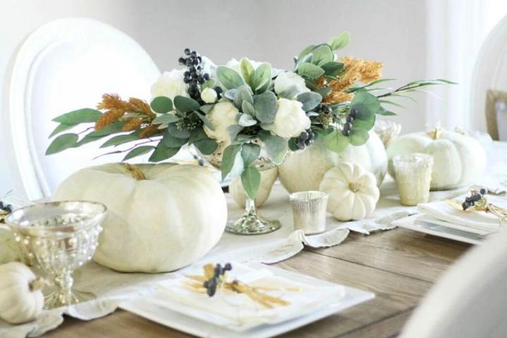 40 Easy DIY Thanksgiving Centerpiece Ideas | Table Decorations