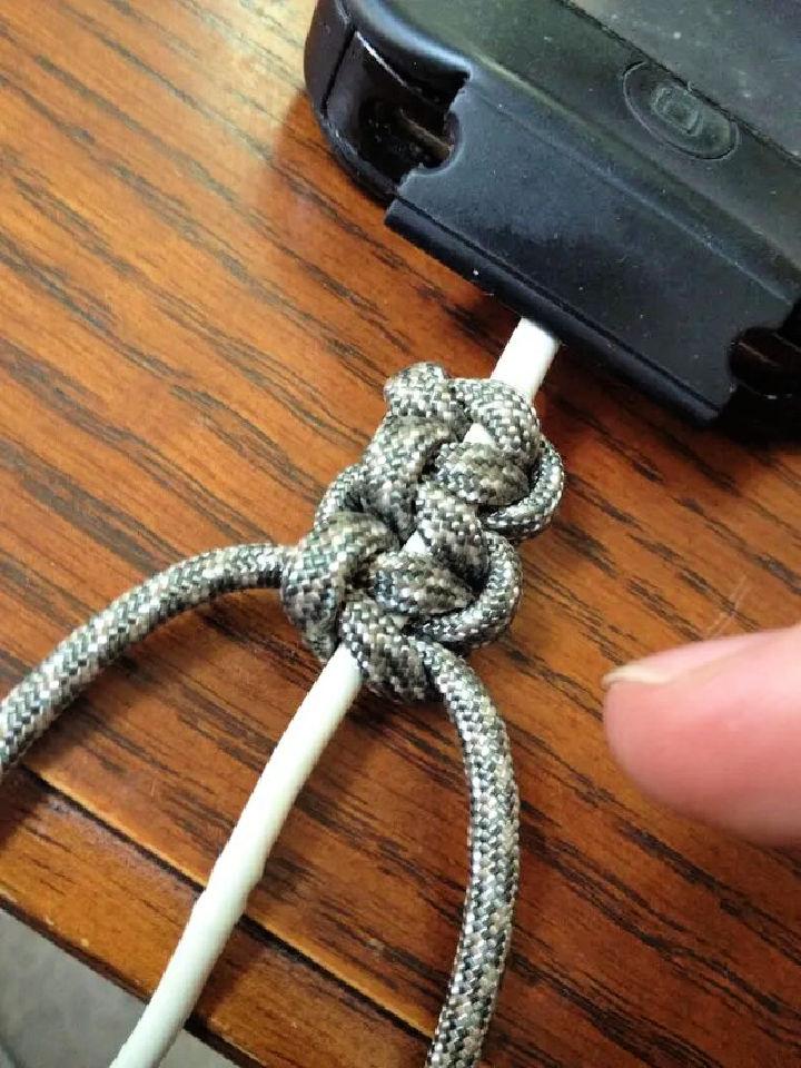 Paracord Iphone Cable