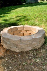 40 Best DIY Fire Pit Ideas and Designs for Outdoor {2022 Updated}