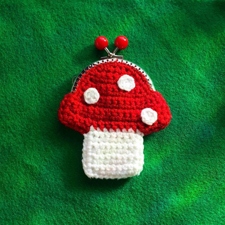 Crochet Mushroom Coin Purse Pattern