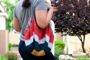 20 Free Crochet Tote Bag Patterns For Carrying Lots Of Stuff - DIY to Make