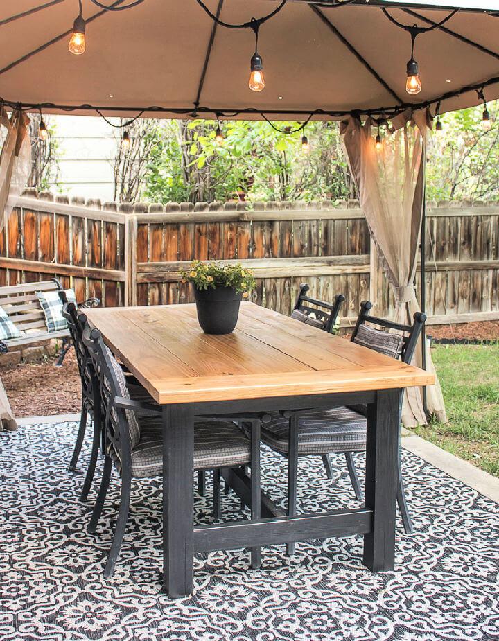 DIY Outdoor Dining Table