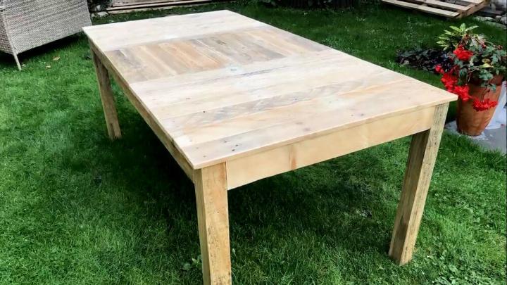 Dining Table from Pallet Wood