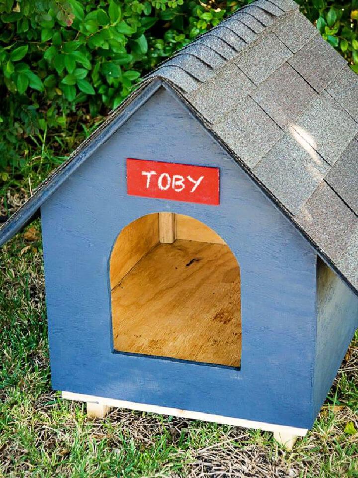 Easy DIY Dog House