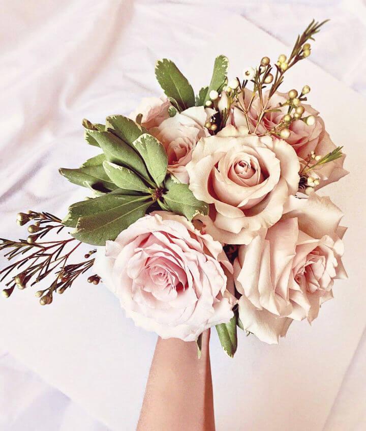 Easy DIY Wedding Bouquet