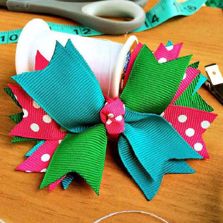 How to Make Hair Bows Out of Ribbon