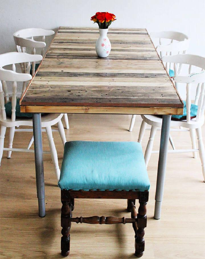 How to Make a Pallet Dining Table
