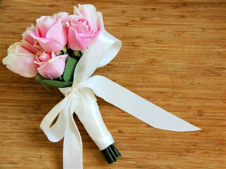 Make a Wedding Bouquet