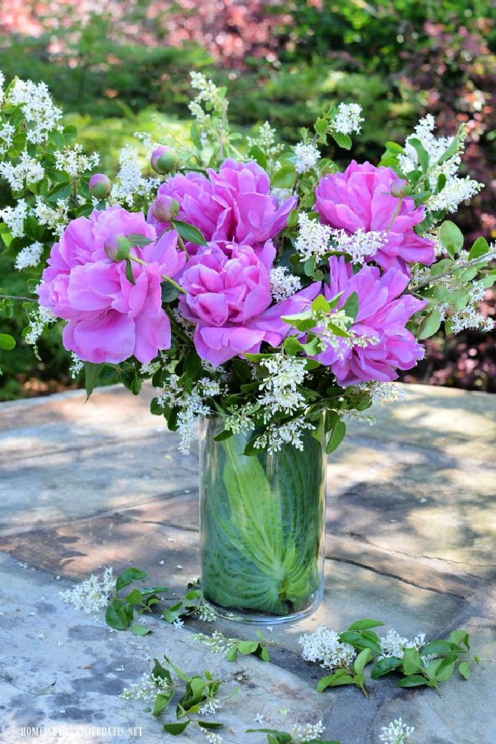 Recycling Flower Arranging Hack