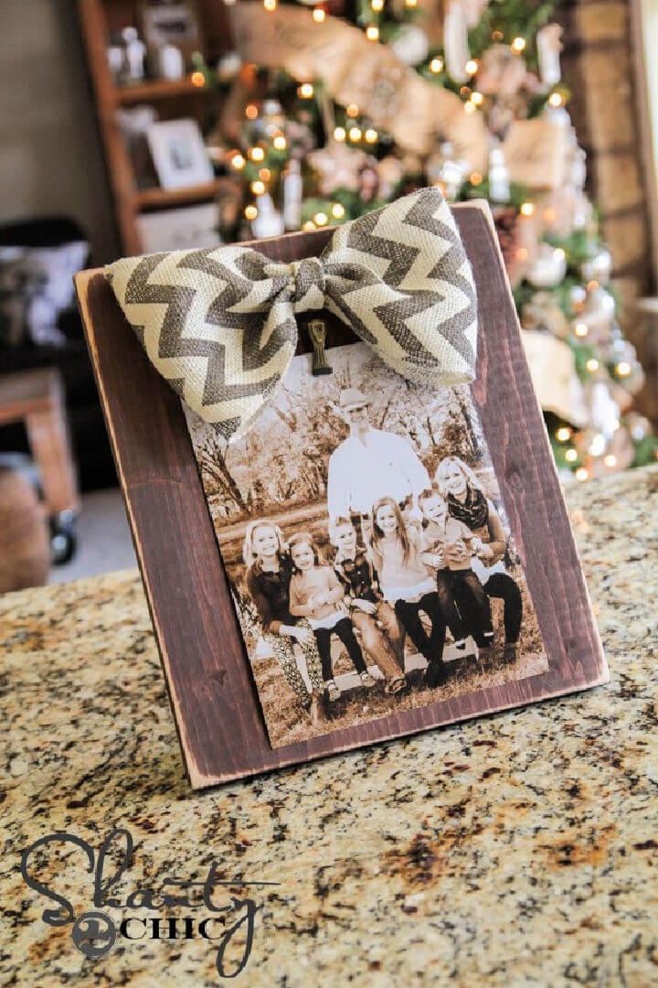 3 DIY Bow Picture Frame