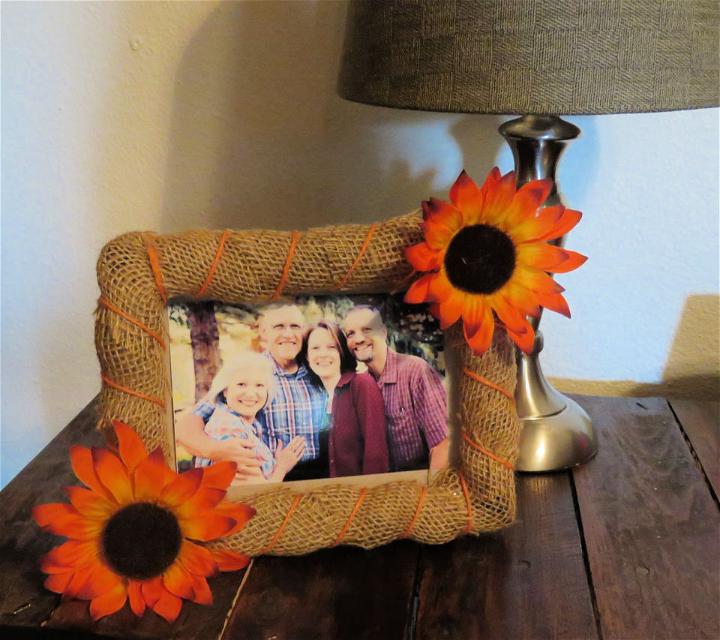 4 Burlap and Twine Picture Frame