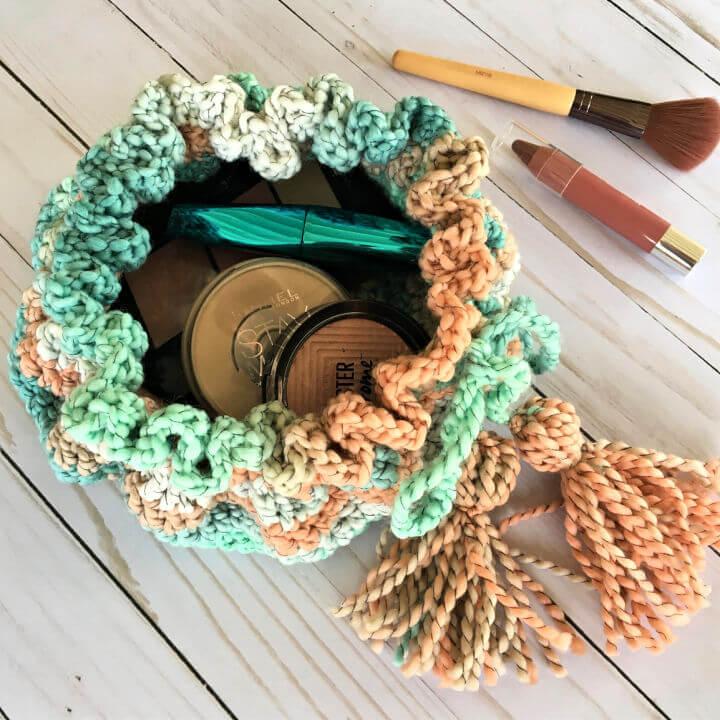 Crochet Drawstring Makeup Bag