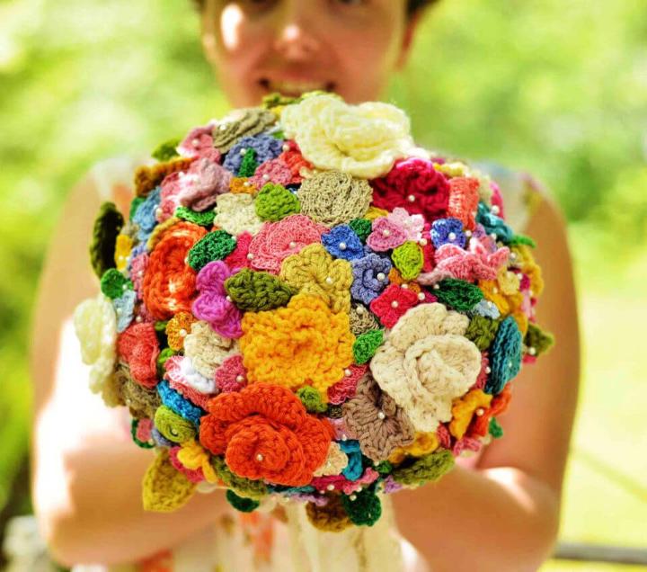 Crocheted Flower Wedding Bouquet Pattern