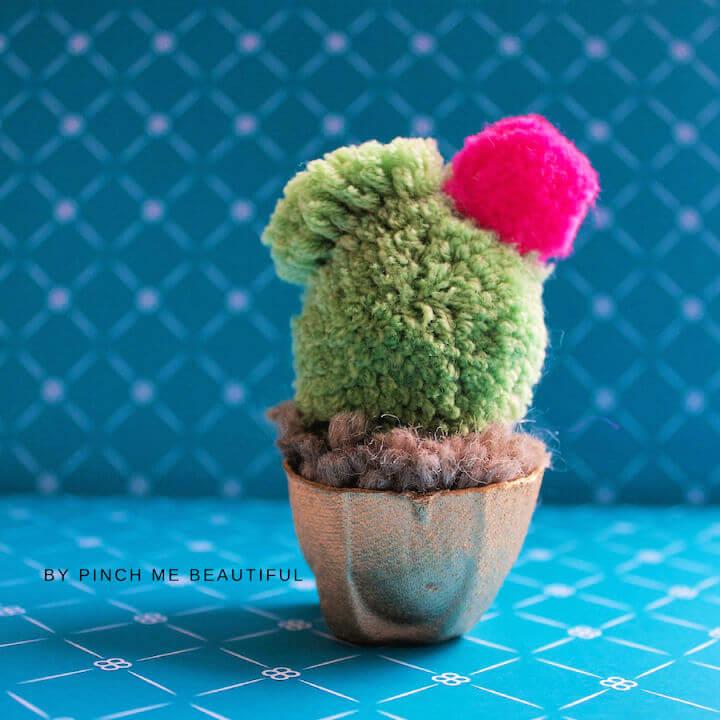 DIY Cactus Pom Pom