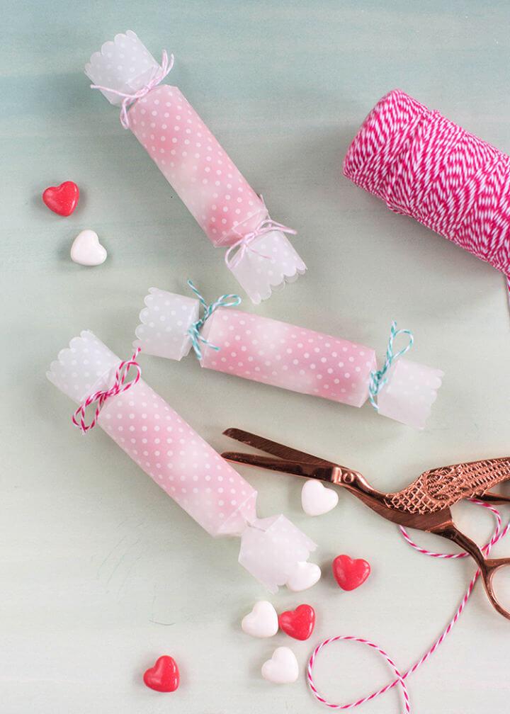 DIY Papercut Candy Poppers