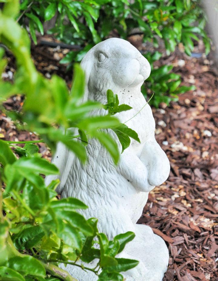Outdoor Garden Rabbit Statue