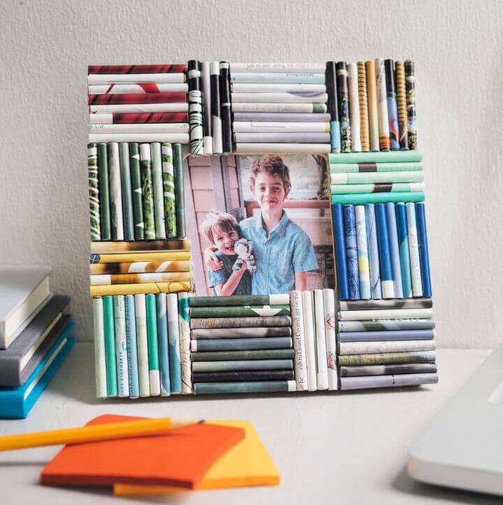 Rolled Paper Picture Frame