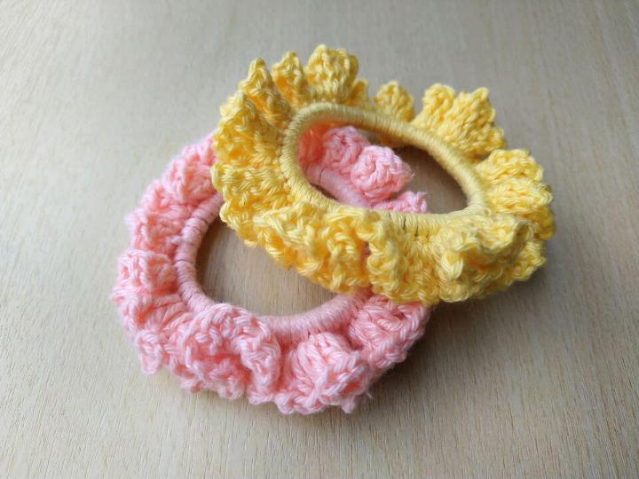 Ruffle Crochet Scrunchie Pattern