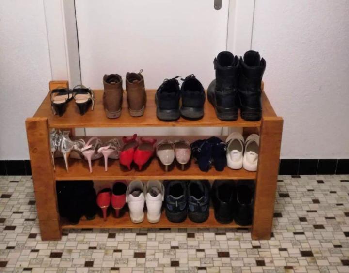Small Shoe Rack for Under 35