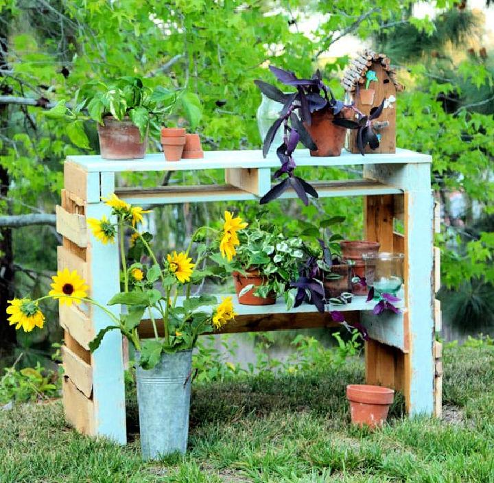 Two Pallet Potting Bench